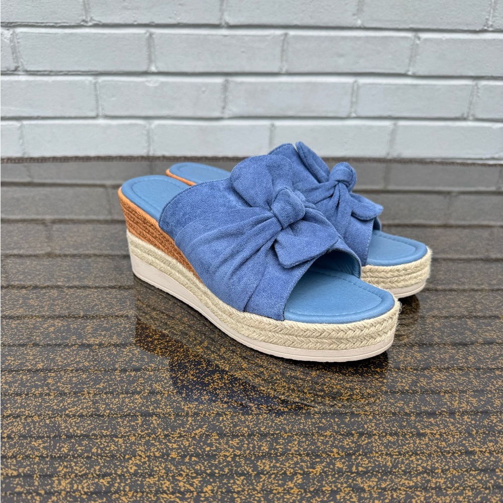 Patrizia Spring Step Bellaluce Wedge Sandal- Blue Suede Wedge Size 9